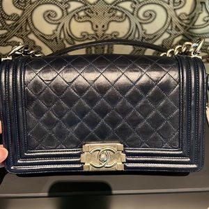 Authentic Chanel old medium boy bag in navy blue